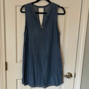 Women's Sleeveless Denim Dress